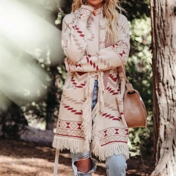 VICI ⭐️NWT Aztec Long CARDIGAN with Fringe - Relaxed Fit (LAST ONE) - Picture 5 of 7